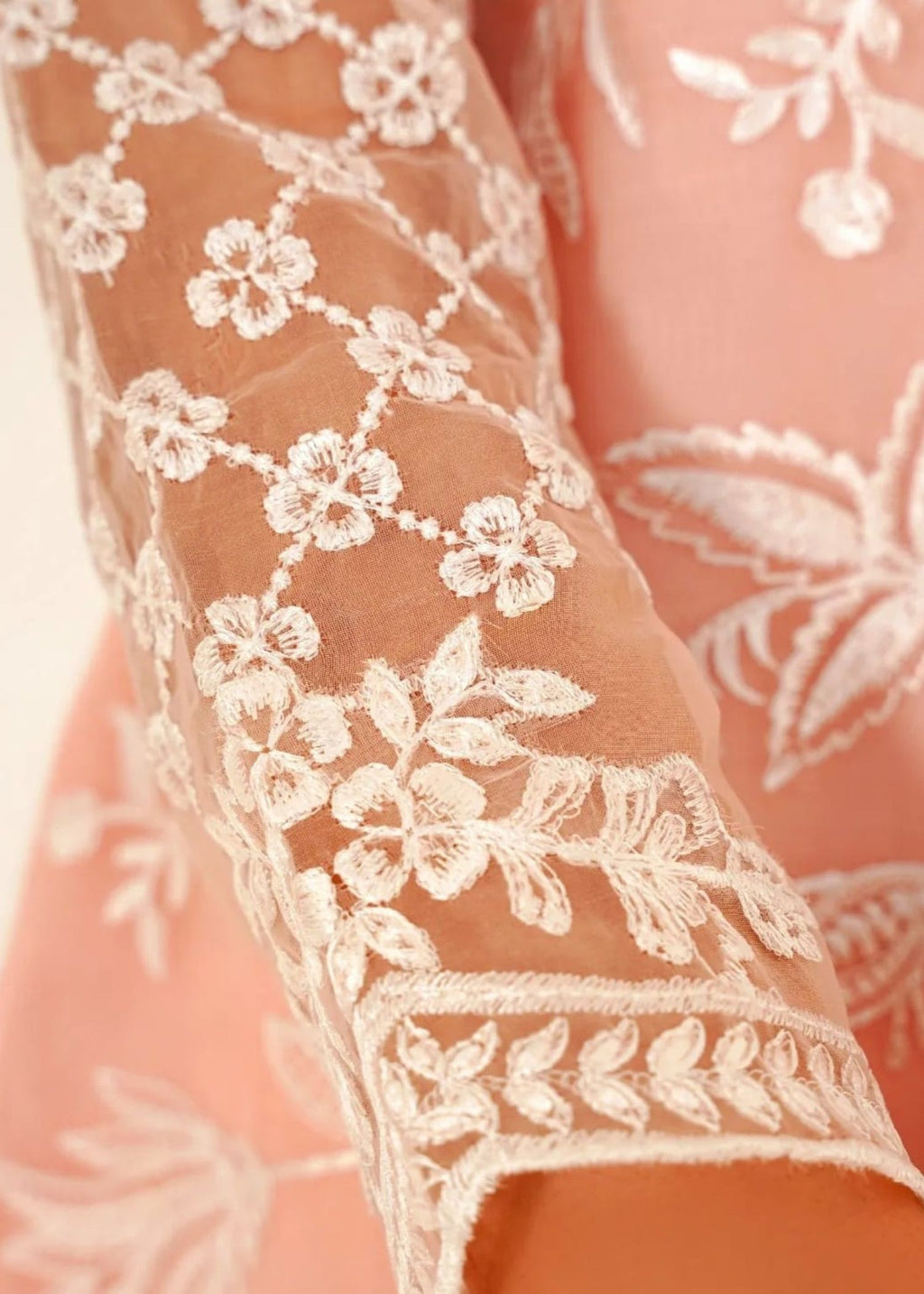 Peachy Petal | Festive Collection