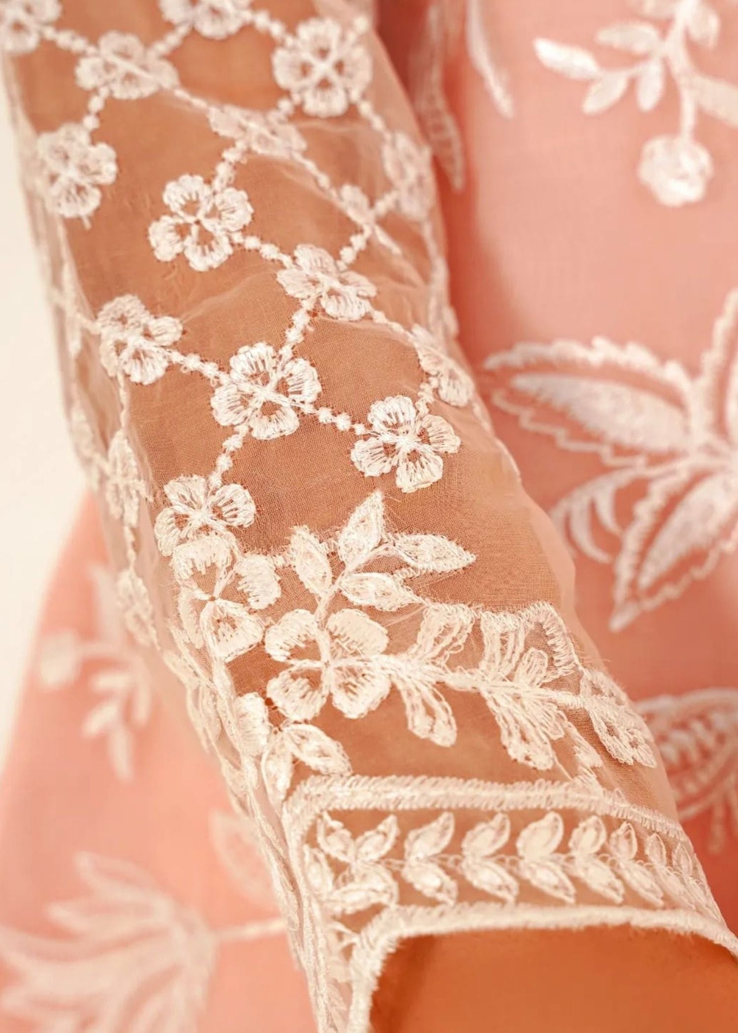 Peachy Petal | Festive Collection