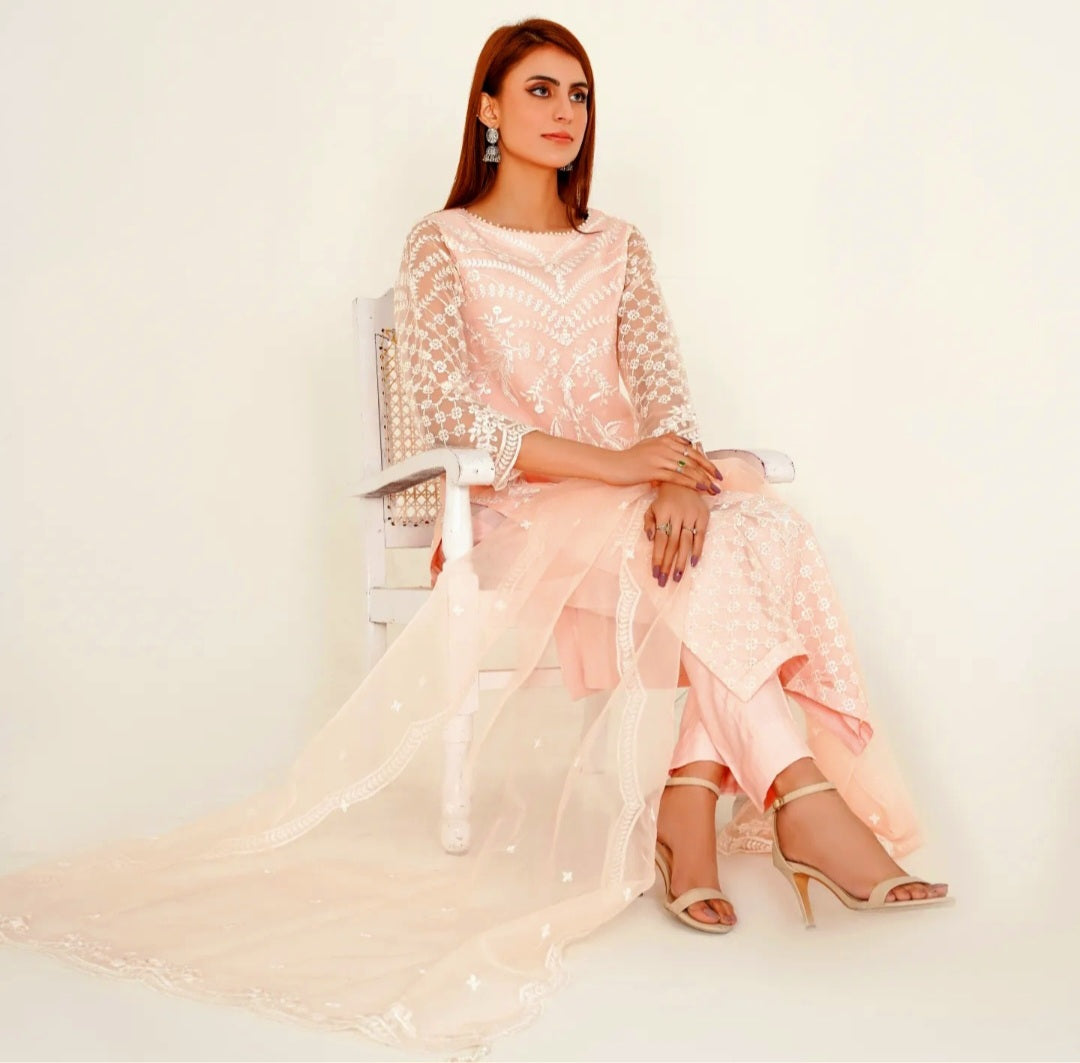 Peachy Petal | Festive Collection